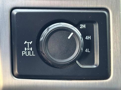 Used 2020 Ford F250 Platinum AWD/4WD image 25