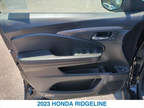 Used 2023 Honda Ridgeline RTL-E image 12