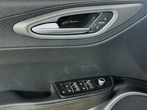 Used 2019 Alfa Romeo Giulia Ti Sport w/ Quick Order Package 22U Sport image 24