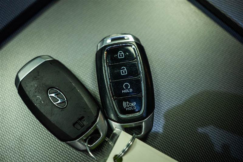 Used 2020 Hyundai Palisade SEL FWD image 23