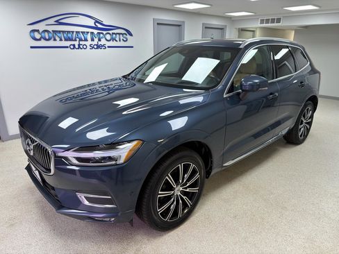 Used 2019 Volvo XC60 T5 Inscription w/ Protection Package image 2