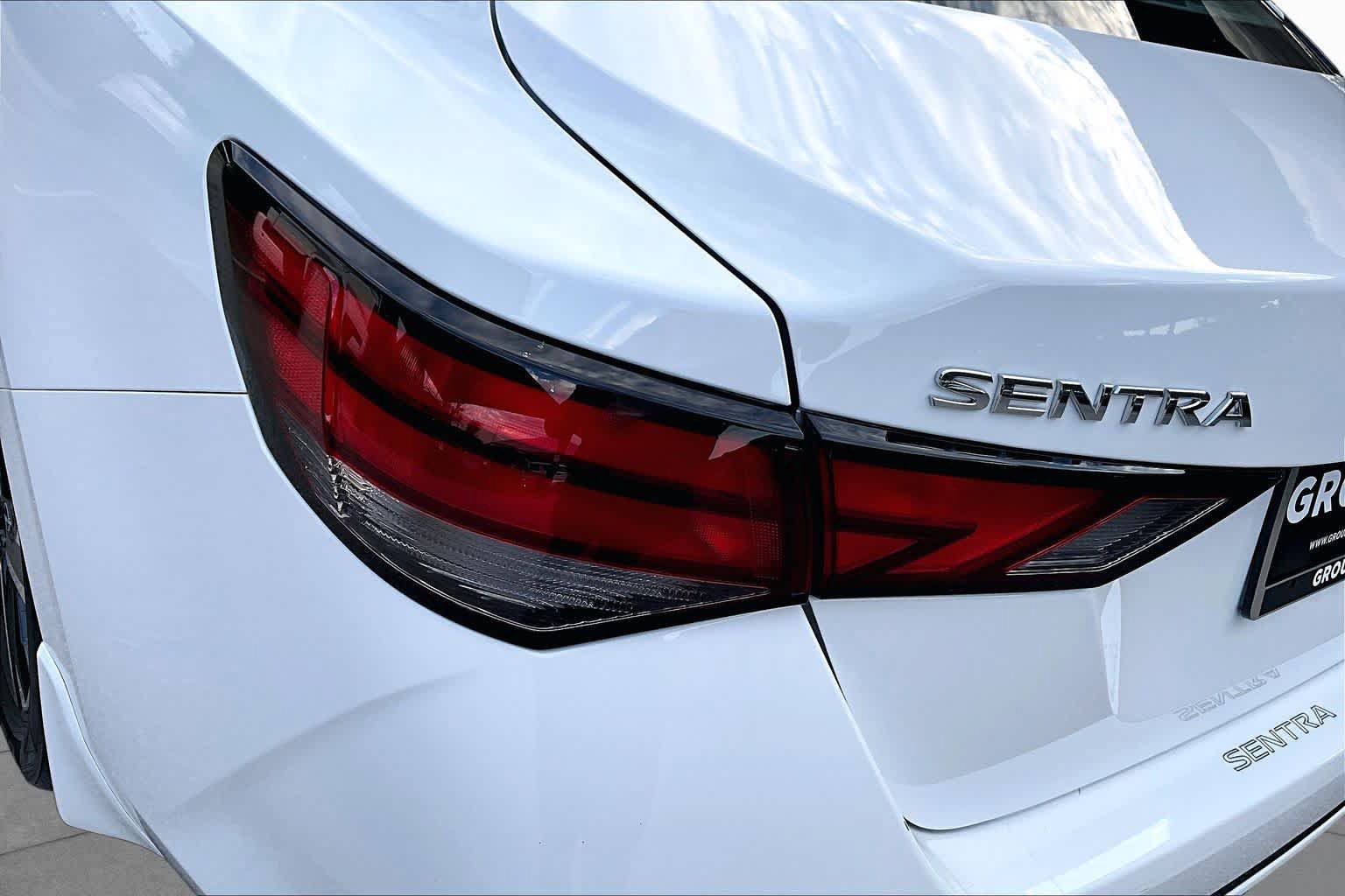 Used 2025 Nissan Sentra SV w/ All-Weather Package FWD image 27
