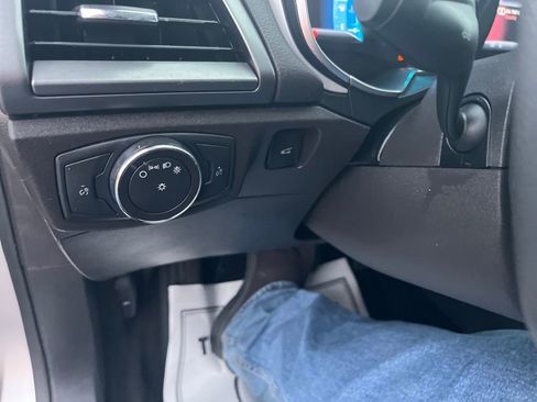 Used 2014 Ford Fusion SE image 13