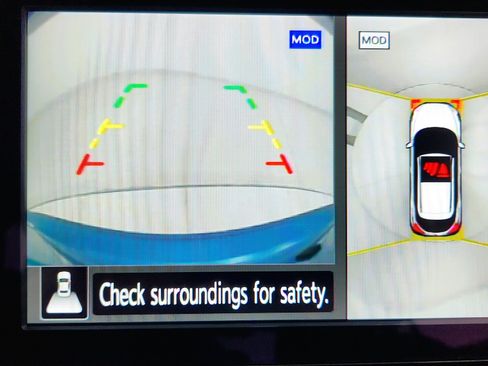 Used 2024 Nissan Kicks SR image 38