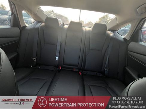 Used 2024 Honda Accord Touring image 5