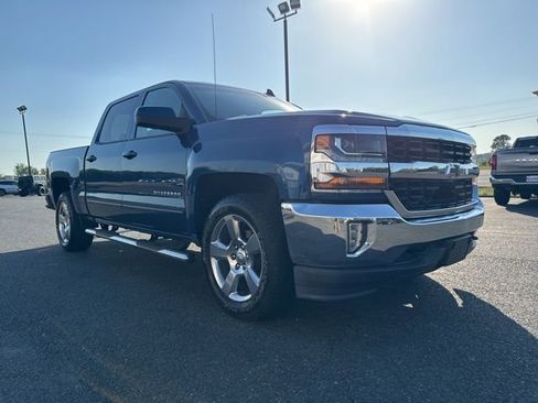 Used 2017 Chevrolet Silverado 1500 LT w/ All Star Edition image 2