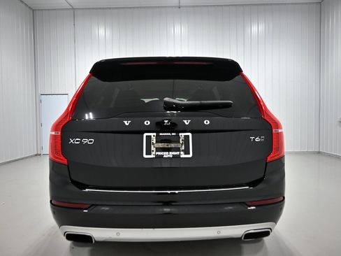 Used 2021 Volvo XC90 T6 Momentum w/ Advanced Package AWD/4WD image 36