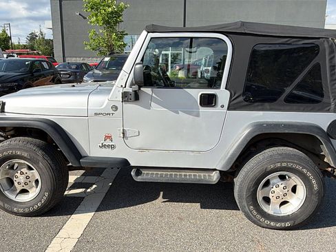 Used 2005 Jeep Wrangler Sport AWD/4WD image 11