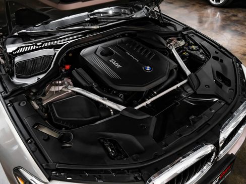 Used 2019 BMW 540i xDrive AWD/4WD image 62