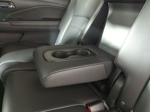 Certified 2022 Honda Pilot Special Edition image 33