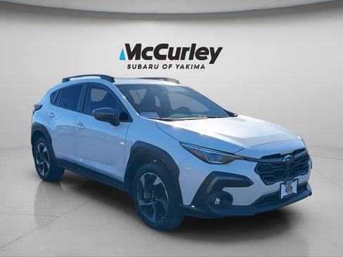 Used 2024 Subaru Crosstrek 2.5i Limited w/ Crosstrek Mirror Package image 7