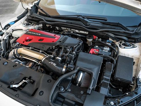 Used 2017 Honda Civic Type R image 56