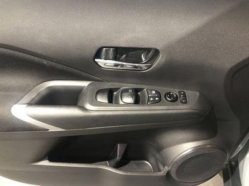 Certified 2023 Nissan Kicks SV image 11