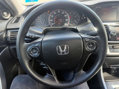 Used 2015 Honda Accord EX image 12