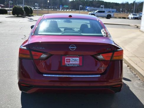 Used 2023 Nissan Altima 2.5 SV image 4