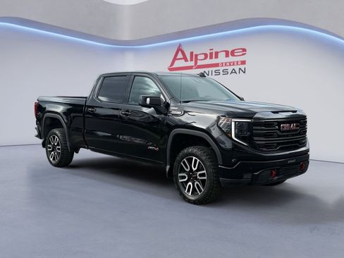 Used 2023 GMC Sierra 1500 AT4 image 7