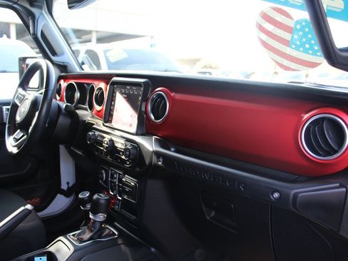 Used 2021 Jeep Wrangler Unlimited Rubicon image 24