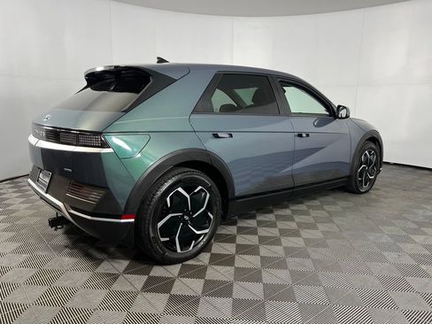 Used 2022 Hyundai Ioniq 5 SE w/ Cargo Package image 5