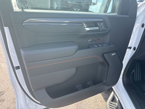 Certified 2022 GMC Sierra 1500 AT4 w/ AT4 Preferred Package image 41