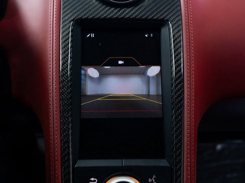 Used 2015 McLaren 650S Base image 16