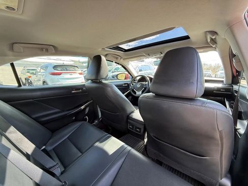 Used 2017 Lexus IS 300 AWD w/ Navigation System Package image 28