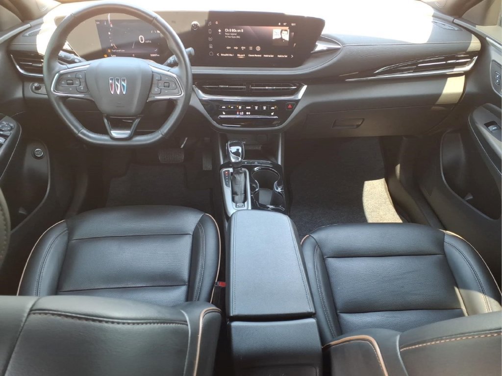 Used 2025 Buick Envista Avenir FWD image 17