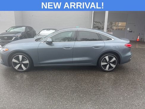 Used 2025 Audi A5 2.0T Premium Plus image 14