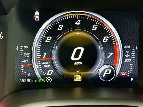 Used 2015 Chevrolet Corvette Z06 w/ 3LZ Preferred Equipment Group image 13