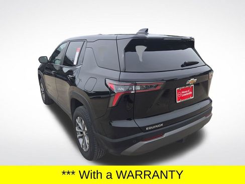 Used 2025 Chevrolet Equinox LT FWD image 3