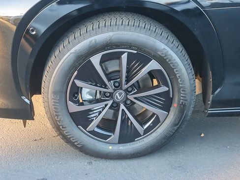 New 2026 Lexus RZ 450e Premium image 9