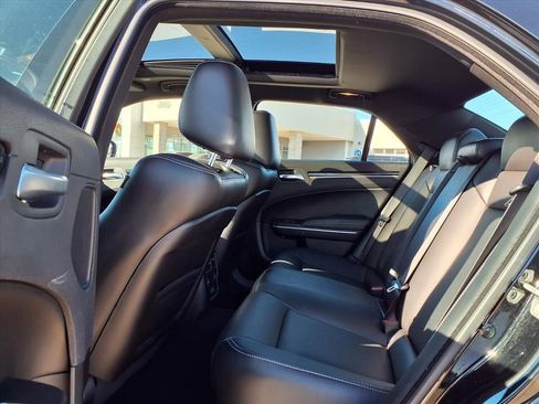 Certified 2023 Chrysler 300 S w/ Comfort Group image 30