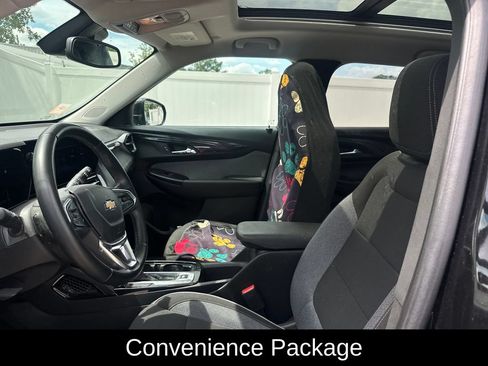 Used 2024 Chevrolet TrailBlazer LT w/ Convenience Package AWD/4WD image 13