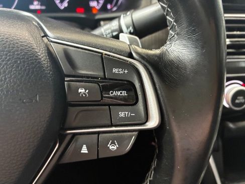Used 2021 Honda Accord Sport image 17