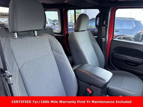 Used 2024 Jeep Wrangler Unlimited Sport AWD/4WD image 11
