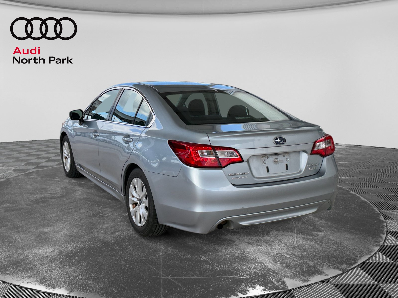Used 2017 Subaru Legacy 2.5i w/ Alloy Wheel Package AWD/4WD image 3