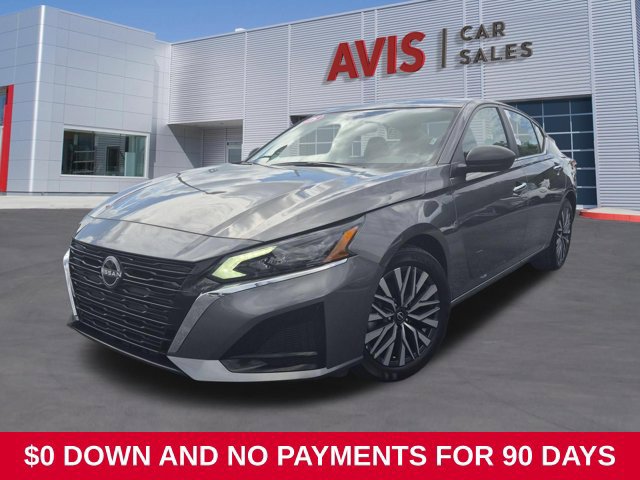 Used 2025 Nissan Altima 2.5 SV FWD image 1