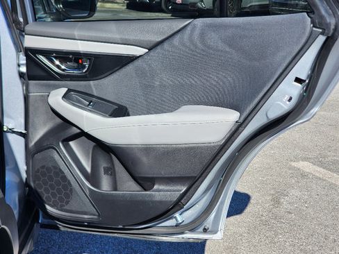 Used 2025 Subaru Outback Premium image 29