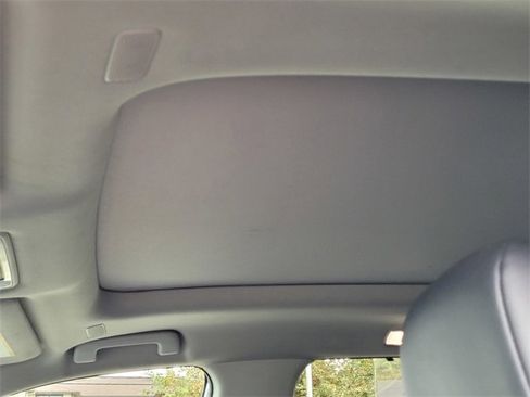 Certified 2024 Toyota Grand Highlander XLE image 17