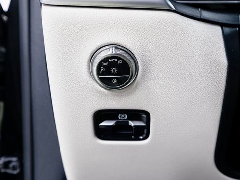 Certified 2026 Mercedes-Benz GLC 300 4MATIC image 9