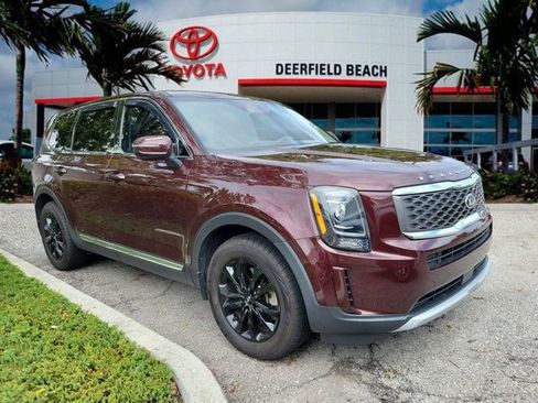 Used 2021 Kia Telluride LX image 1