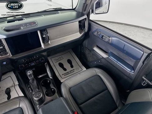 Certified 2023 Ford Bronco Outer Banks image 23