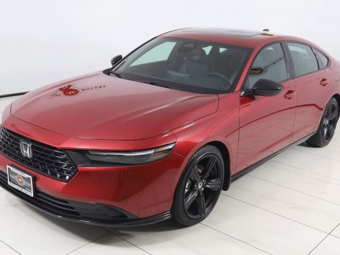 Used 2025 Honda Accord Sport image 24