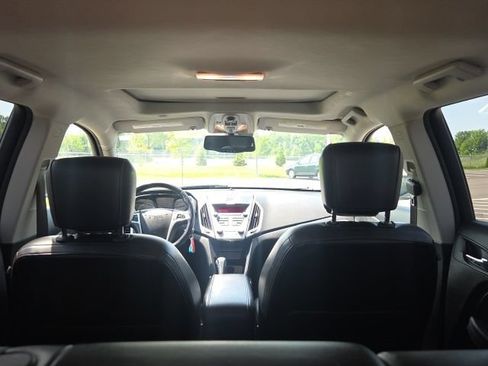 Used 2011 GMC Terrain SLT FWD image 13