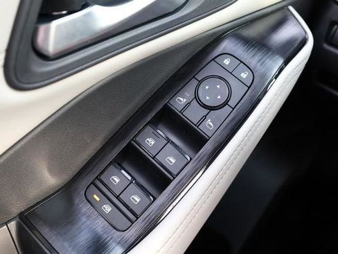 New 2026 Nissan Rogue SV AWD/4WD image 19