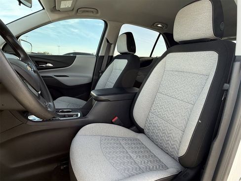 Certified 2024 Chevrolet Equinox LT image 25