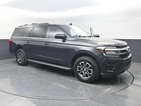 Used 2023 Ford Expedition Max XLT AWD/4WD image 27