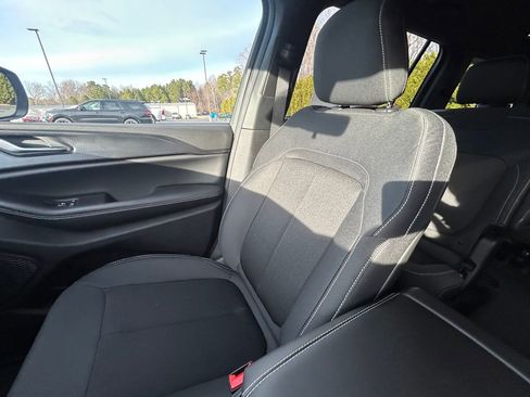 New 2026 Jeep Grand Cherokee L Laredo image 23