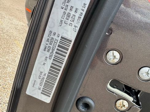 Used 2017 Dodge Challenger GT w/ Driver Convenience Group image 40