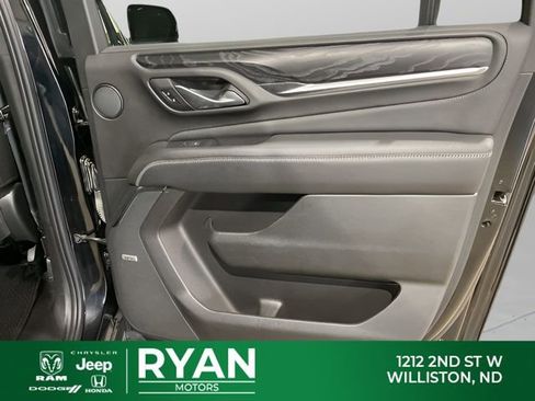 Used 2021 GMC Yukon XL Denali AWD/4WD image 39