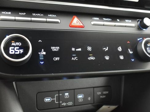 Used 2024 Hyundai Sonata Limited FWD image 17